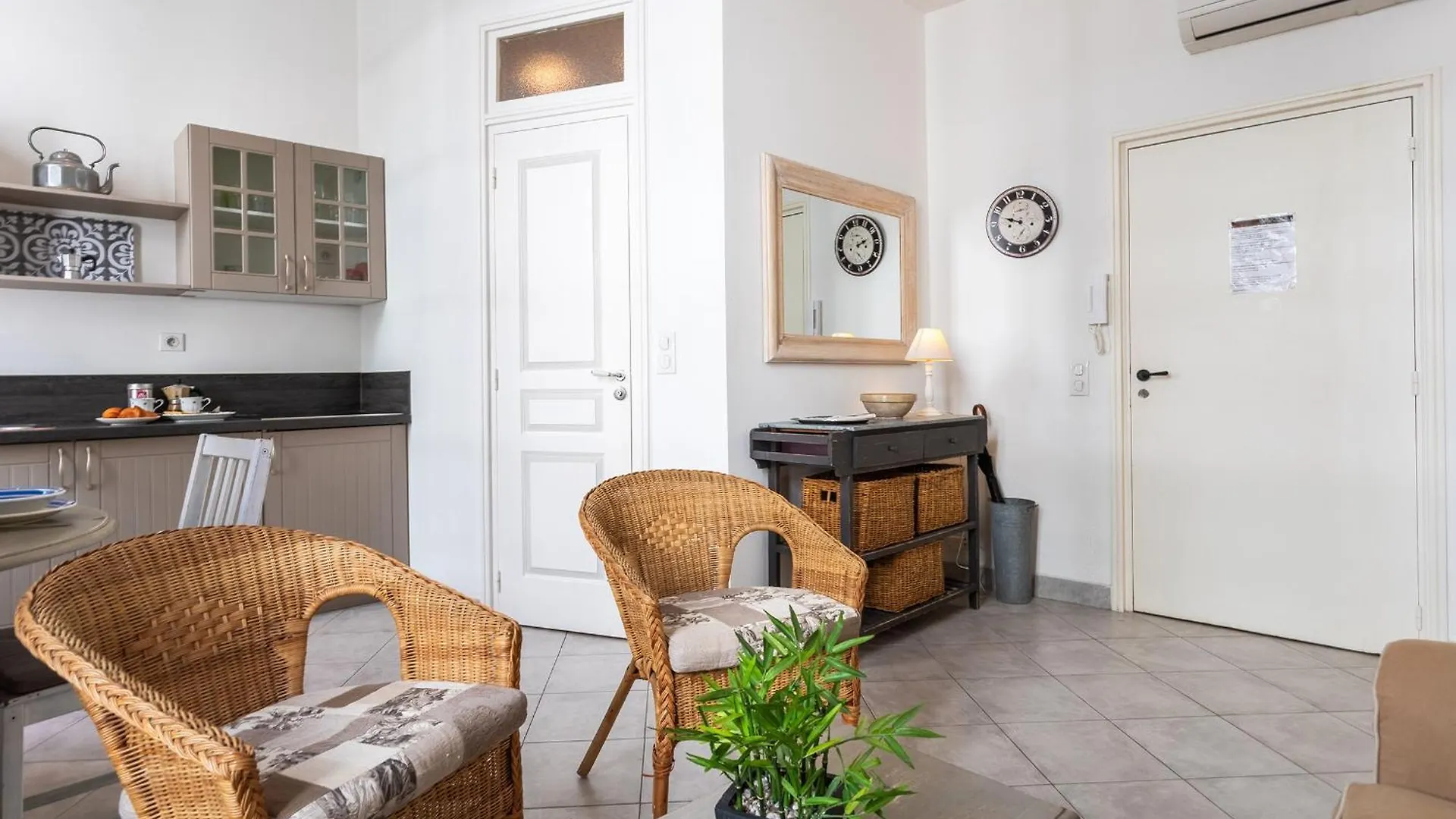 Freres Pradignaclat1101 Apartment Cannes